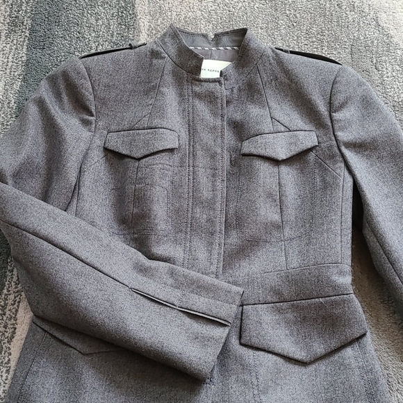 Banana Republic blazer - Picture 6 of 6